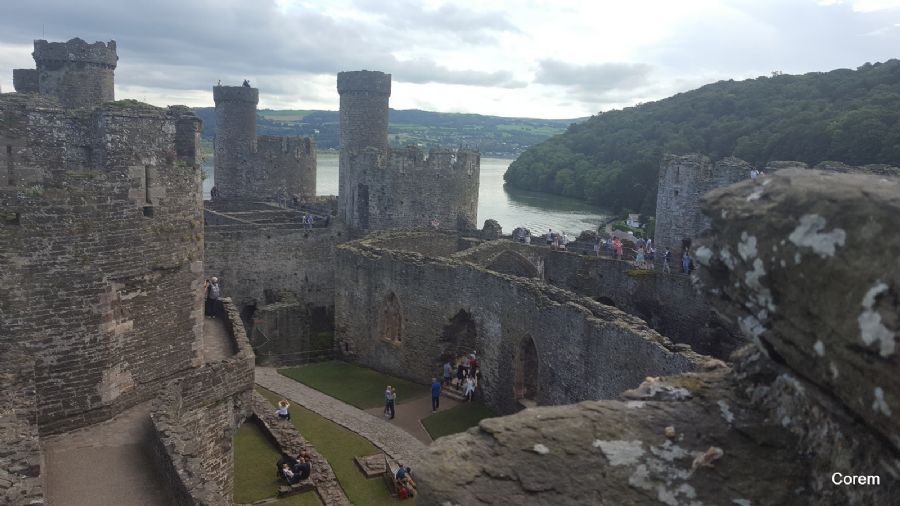 הטירה העתיקה Conwy castle